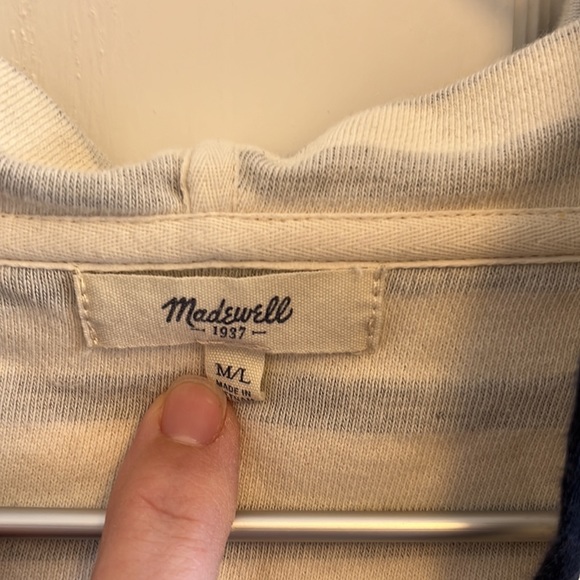 Madewell M/L Embroidered Sweatshirt - Picture 2 of 4